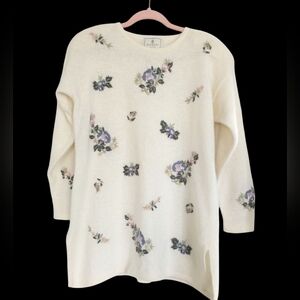 Vintage EXPRESS Tricot Sweater Angora Wool‎ Ivory Embroidered Tunic